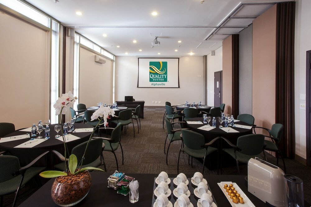 Фото Quality Suites Alphaville