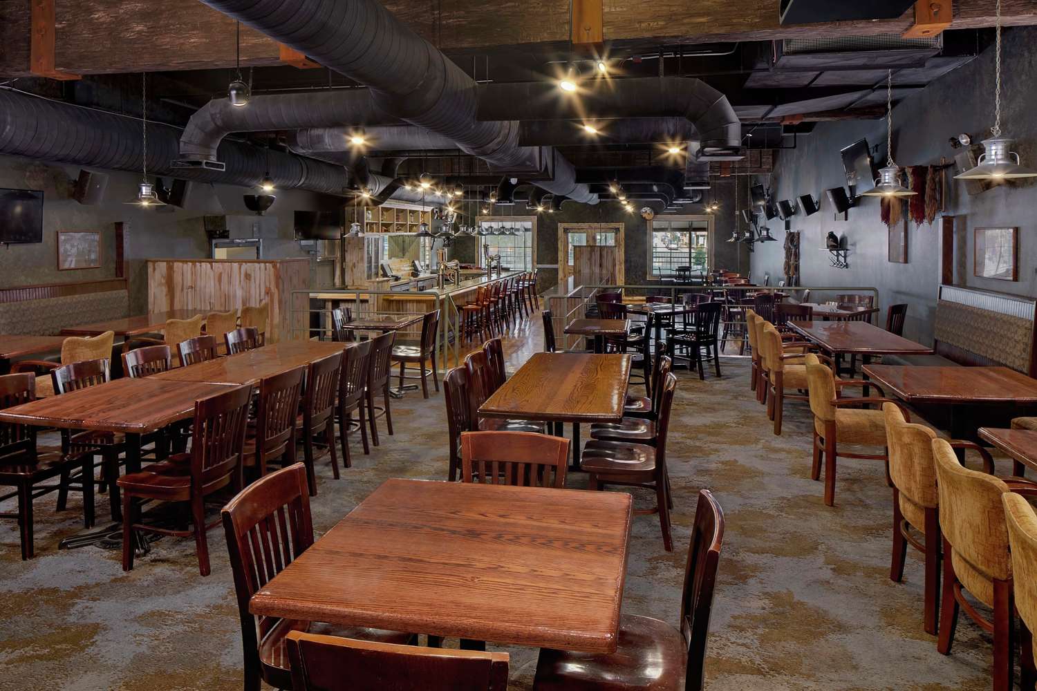 Фото DoubleTree by Hilton Manchester Downtown