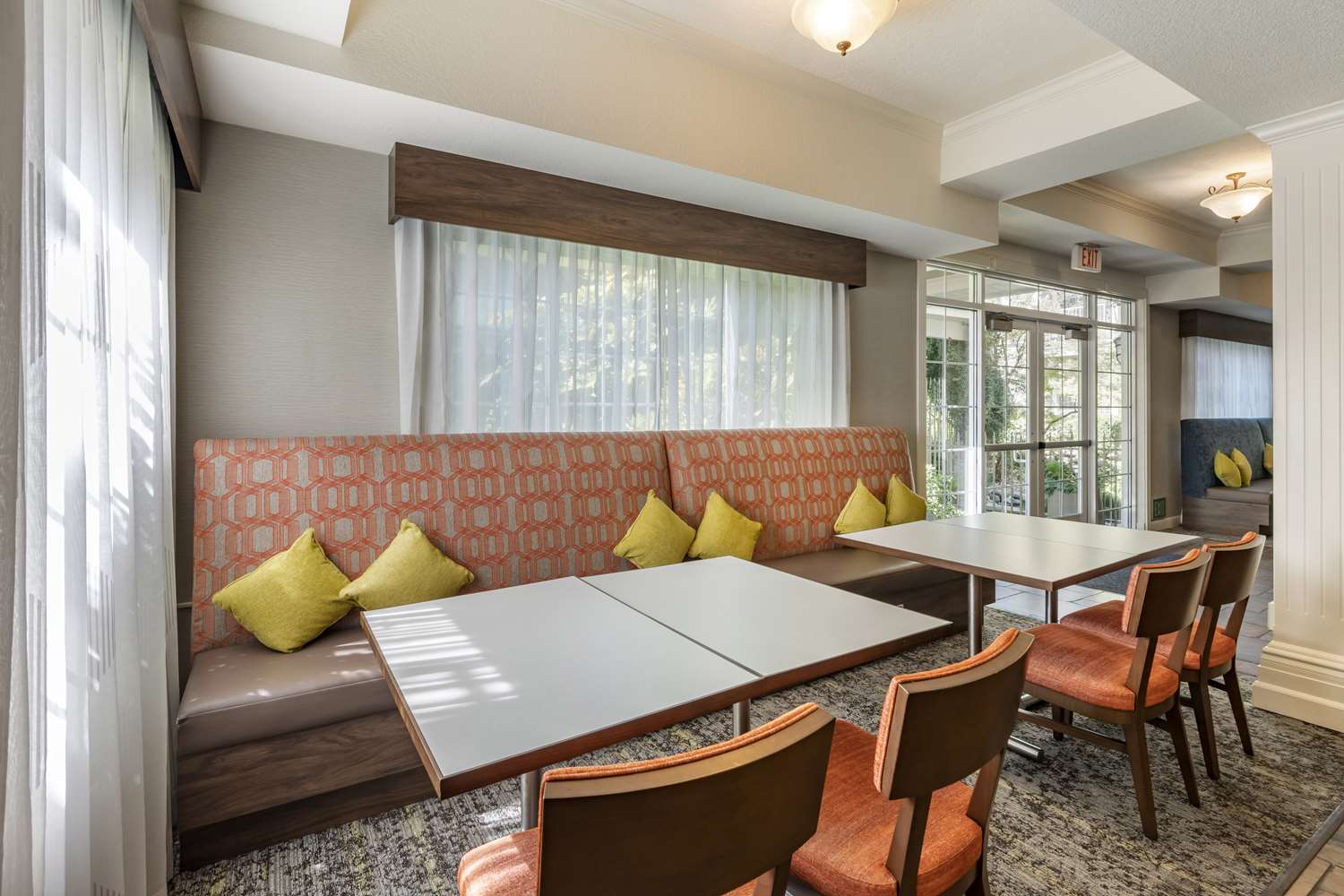 Фото Hampton Inn Ukiah