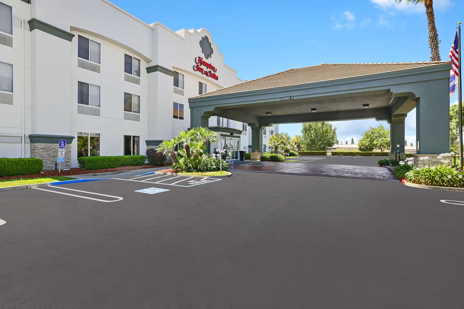 Фото Hampton Inn & Suites Modesto-Salida