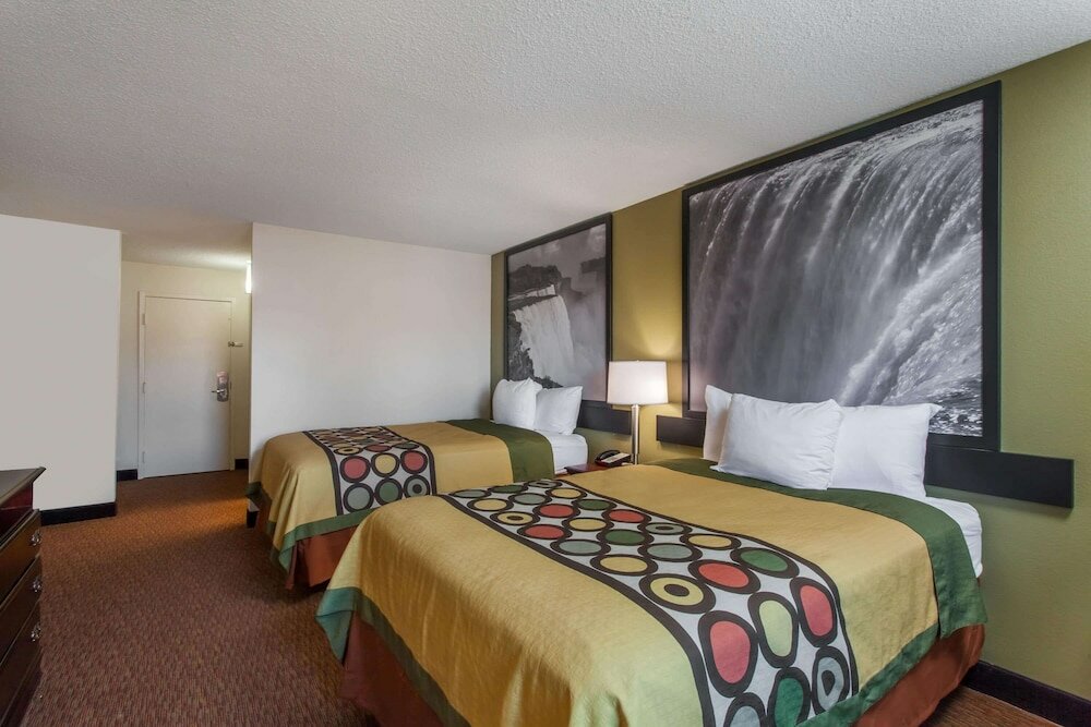 Фото Super 8 by Wyndham Hamburg