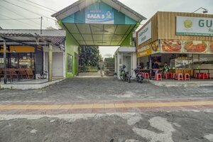 отель RedDoorz @ Sagan Jogja 2