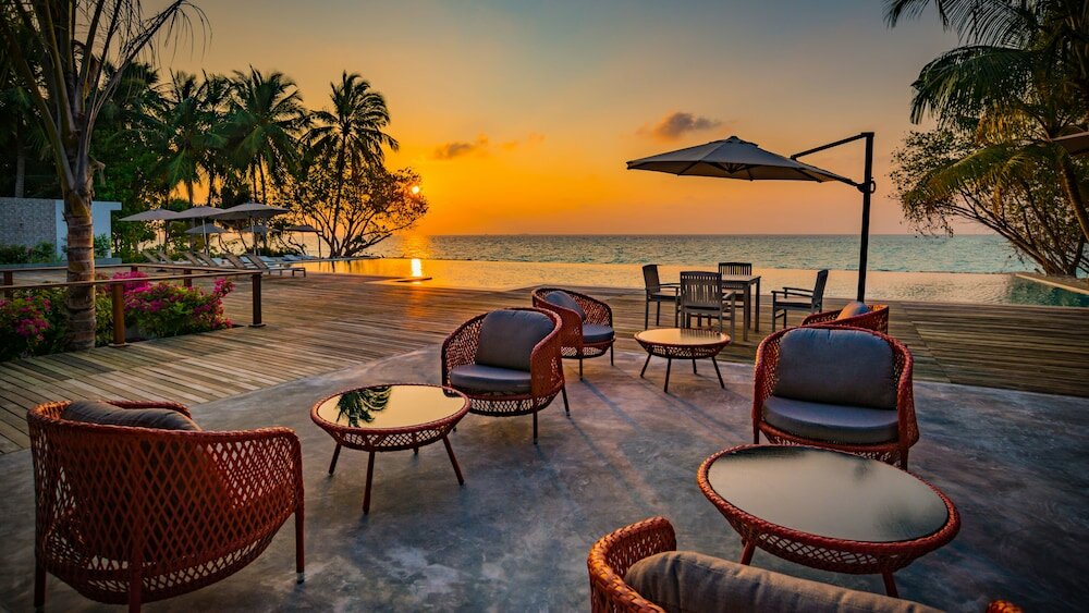 Фото Fiyavalhu Resort Maldives