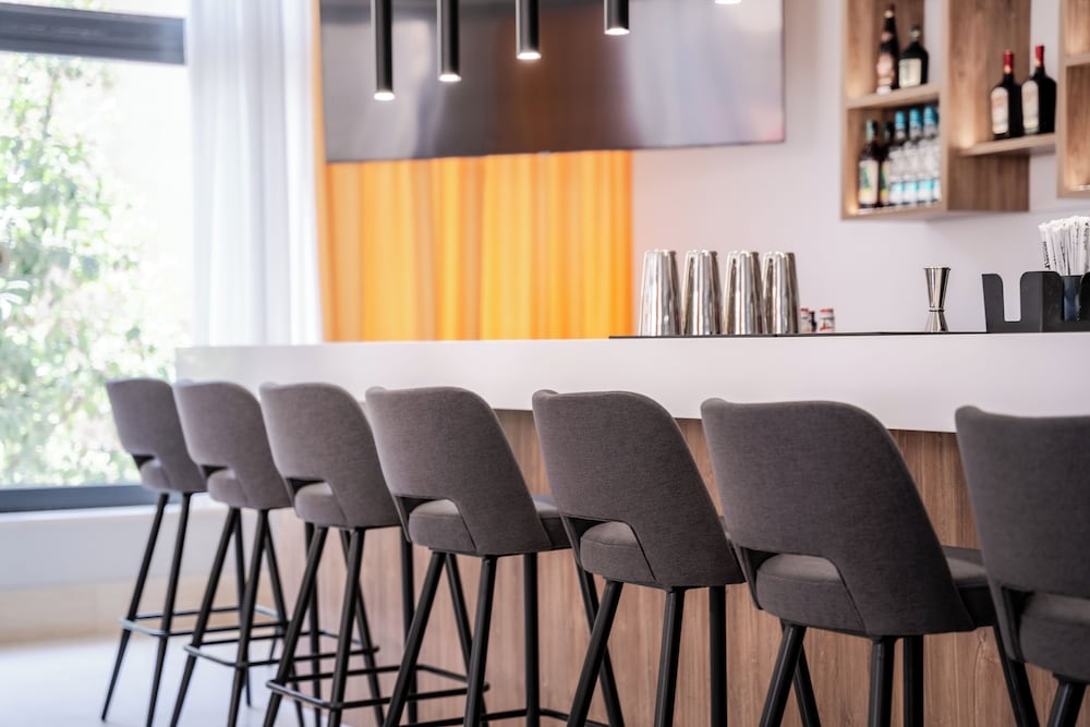 Фото Island City Hotel