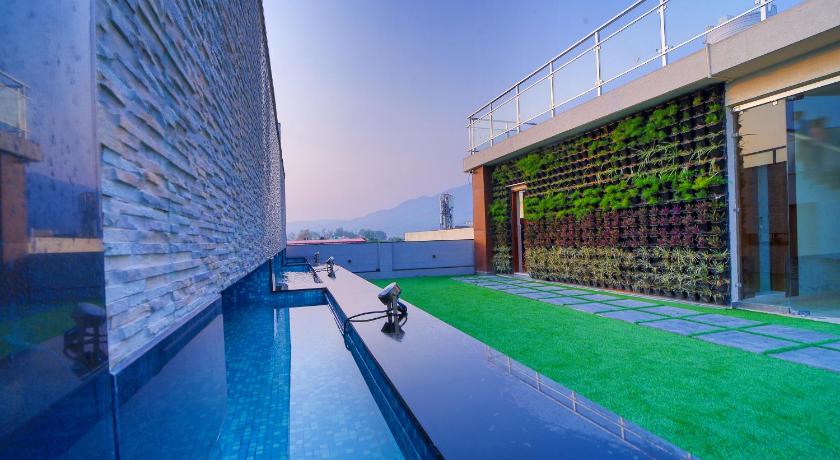 Фото Holy Vivasa