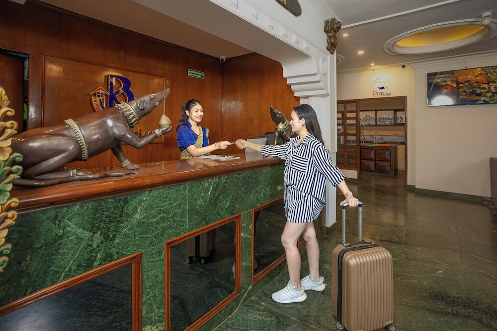 Фото Kathmandu Business Hotel