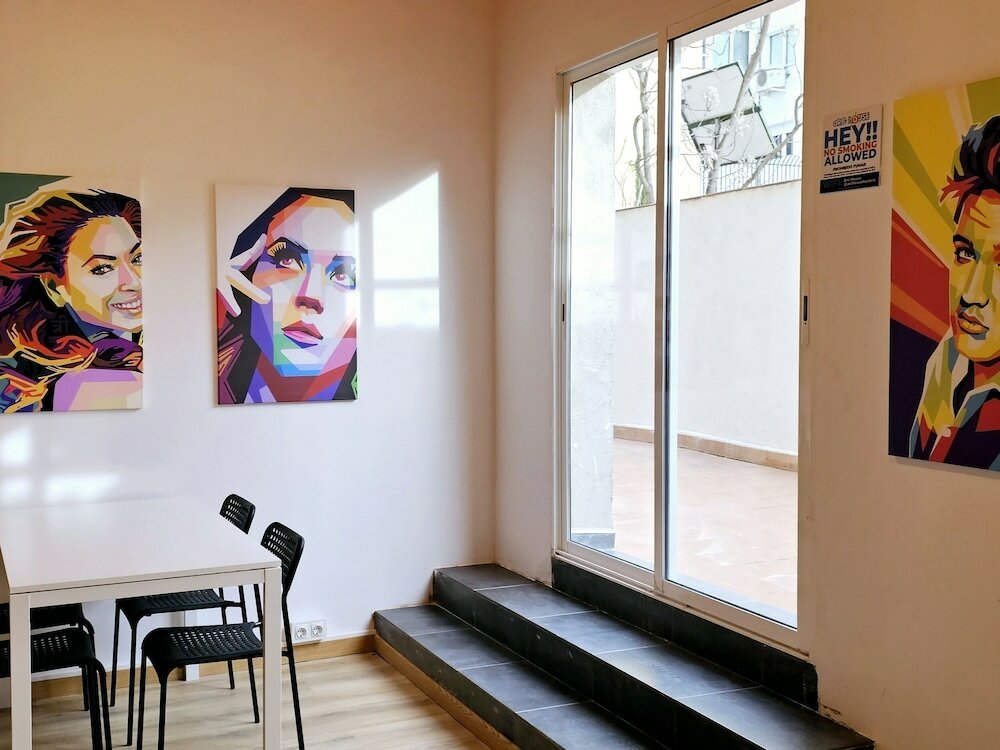 Фото Arc House Pop Art