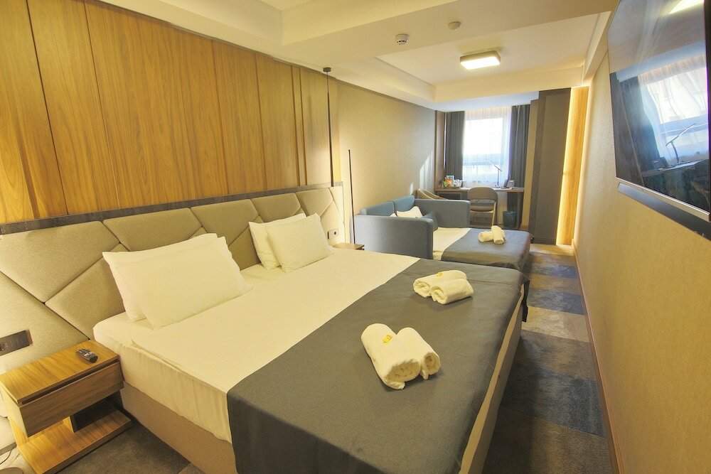 Фото Отель Lumiere Hotel