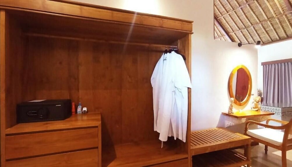 Фото Puri Andong Villa