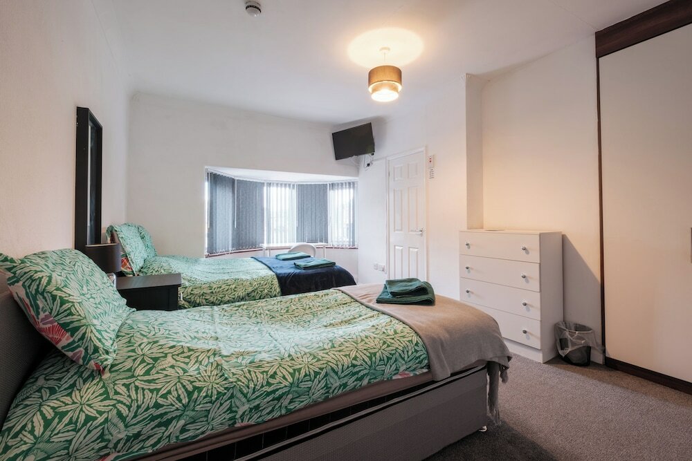 Фото Pickering Park Hotel