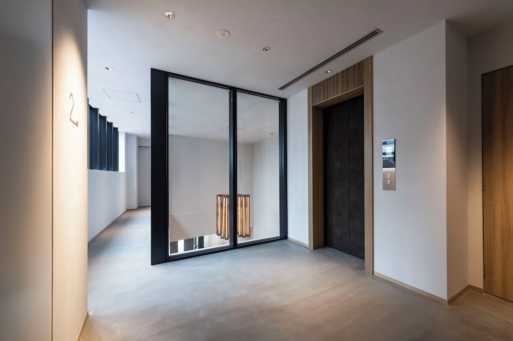 Фото S-Presso Namba Parks Street