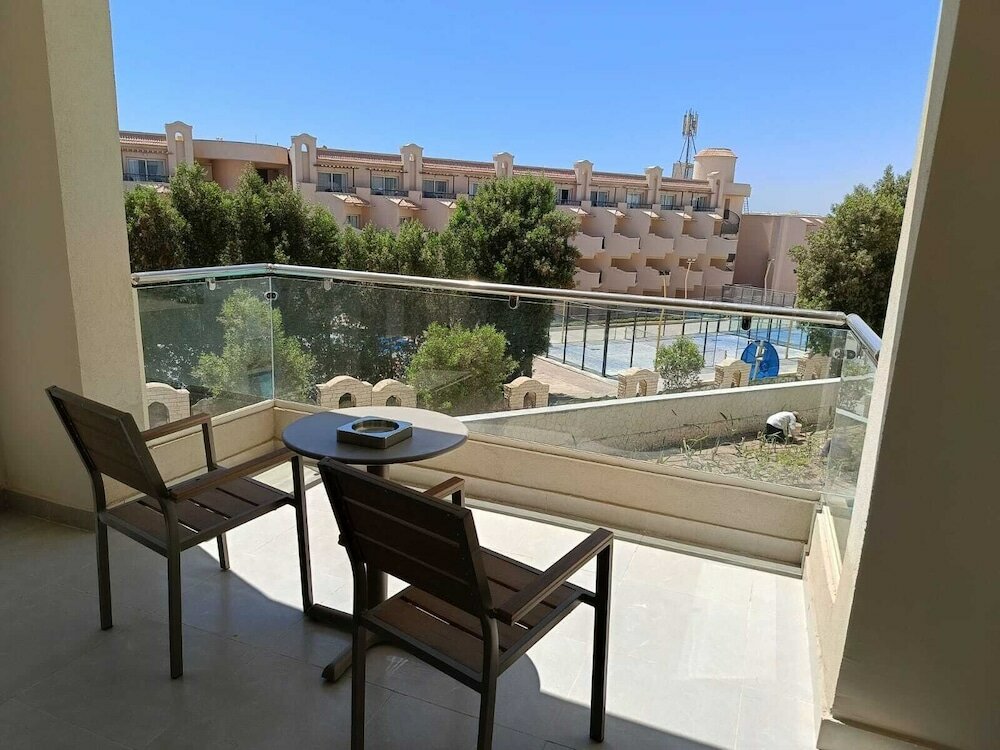 Фото Serenity Sky Arc Sahl Hasheesh