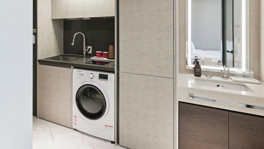 Фото Travelodge Suites Busan Centum