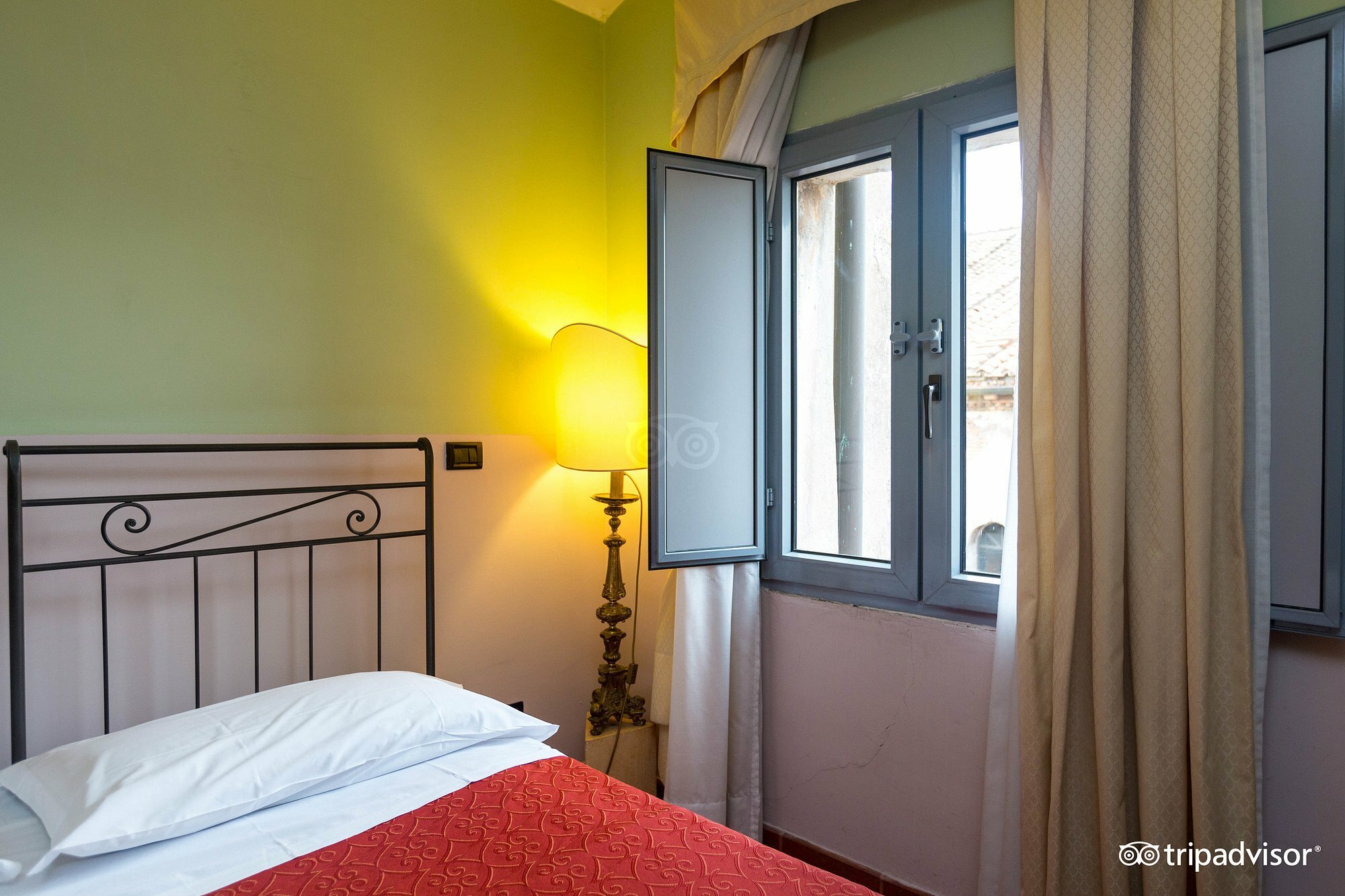 Фото Domus Sessoriana