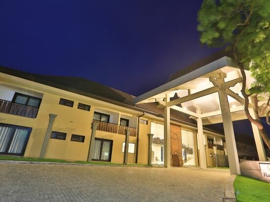 Фото Rajarata Hotel