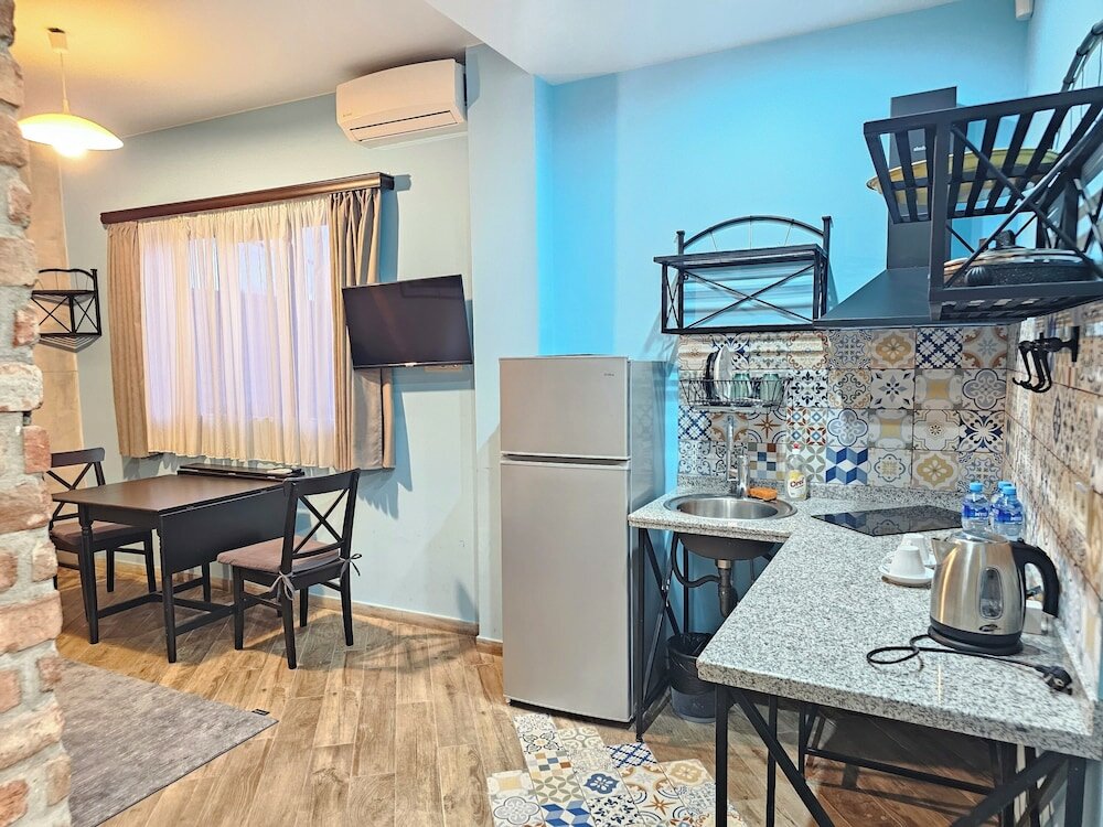 Фото Brooch Boutique Hotel