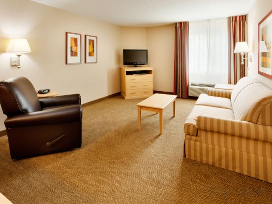 Фото Candlewood Suites Harrisburg, an Ihg Hotel