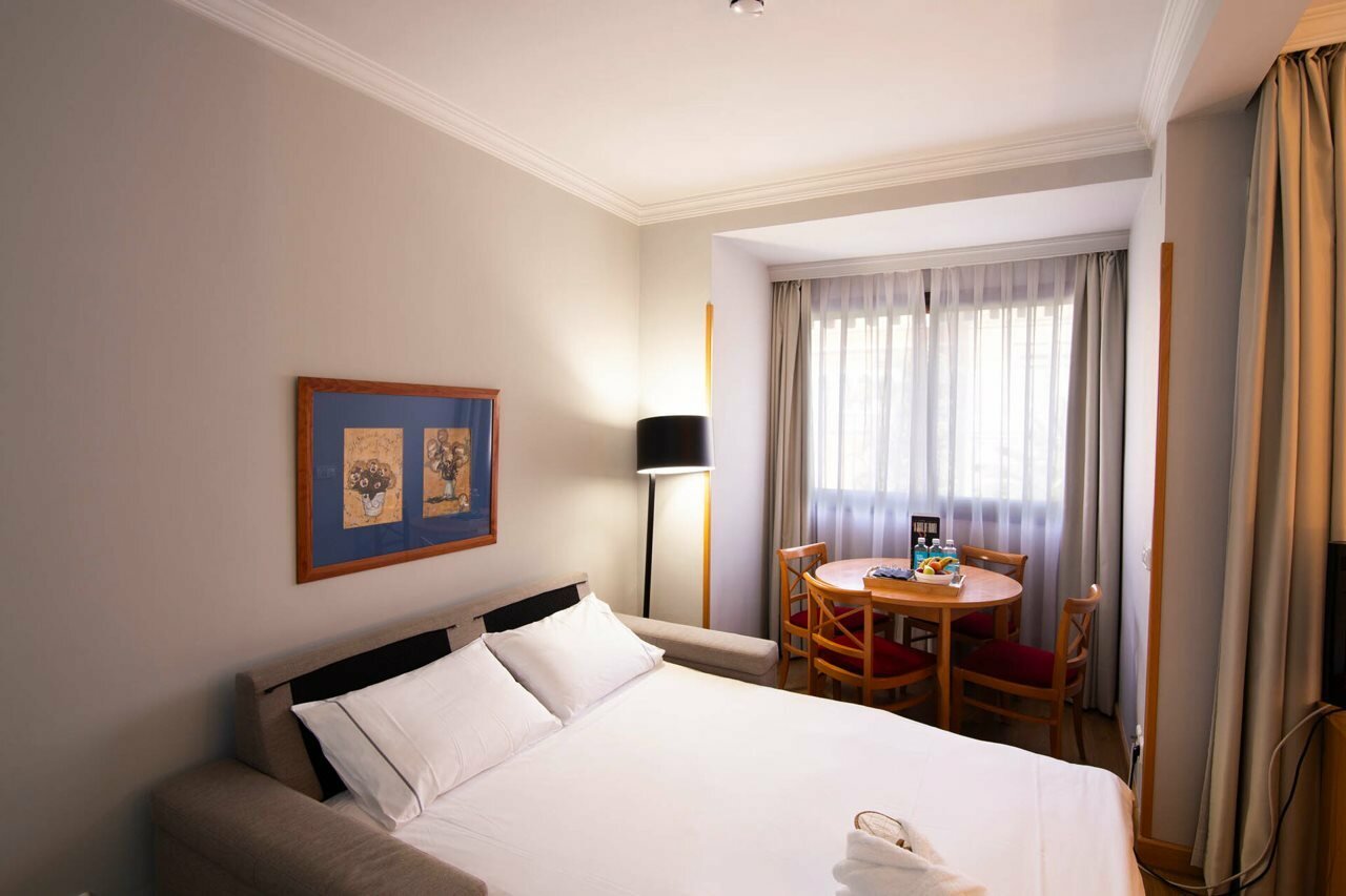 Фото Muralto Madrid Princesa