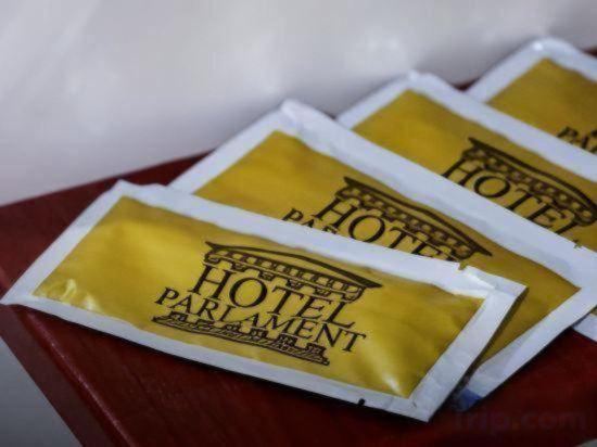 Фото Parlament Hotel