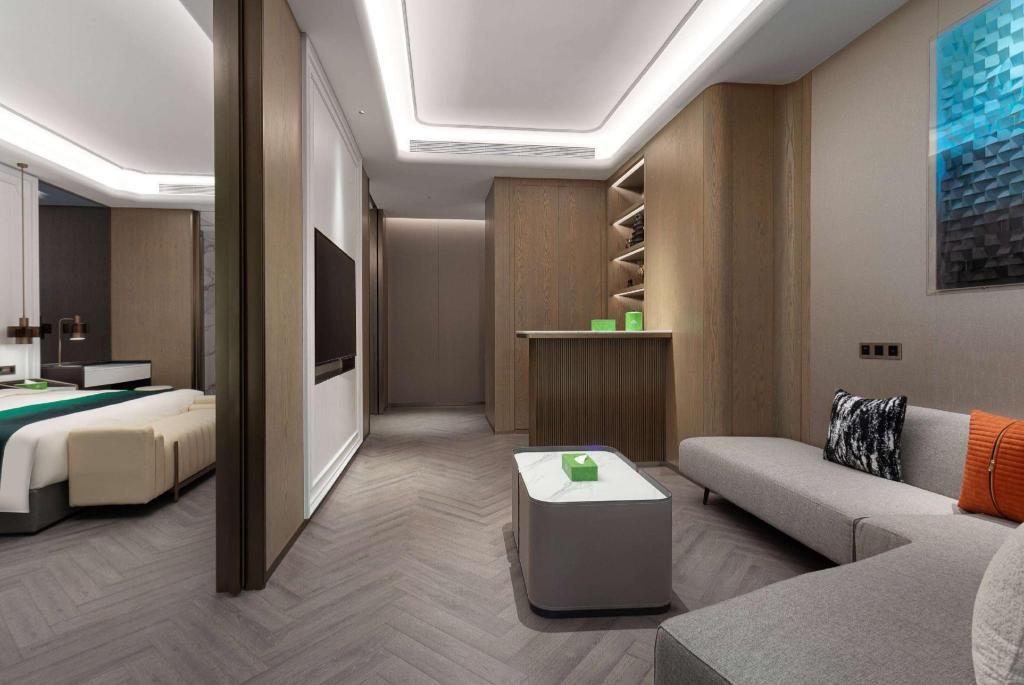 Фото Wingate by Wyndham Urumqi Railway Station