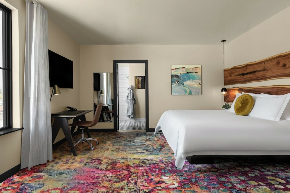 Фото The Gordon Hotel