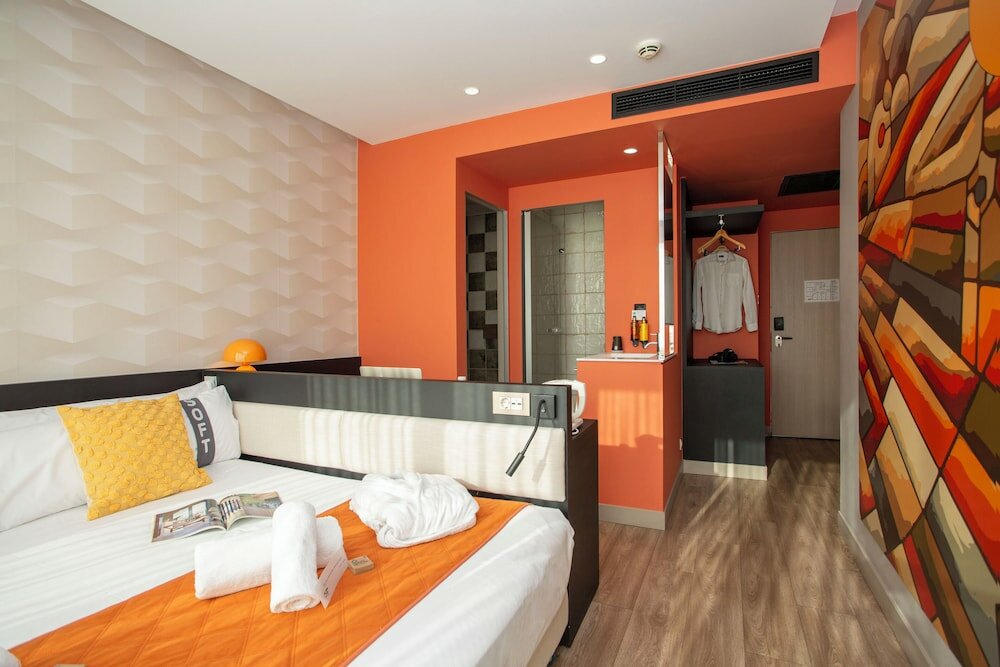 Фото Casual Kubic Athens Hotel