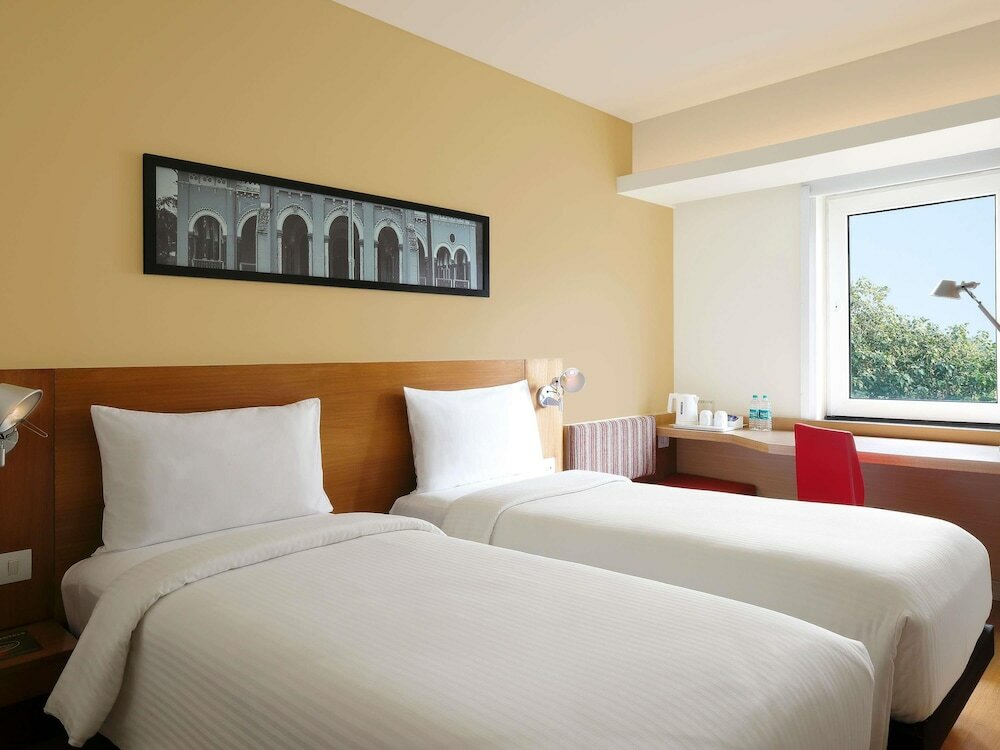 Фото Ibis Pune Viman Nagar Hotel