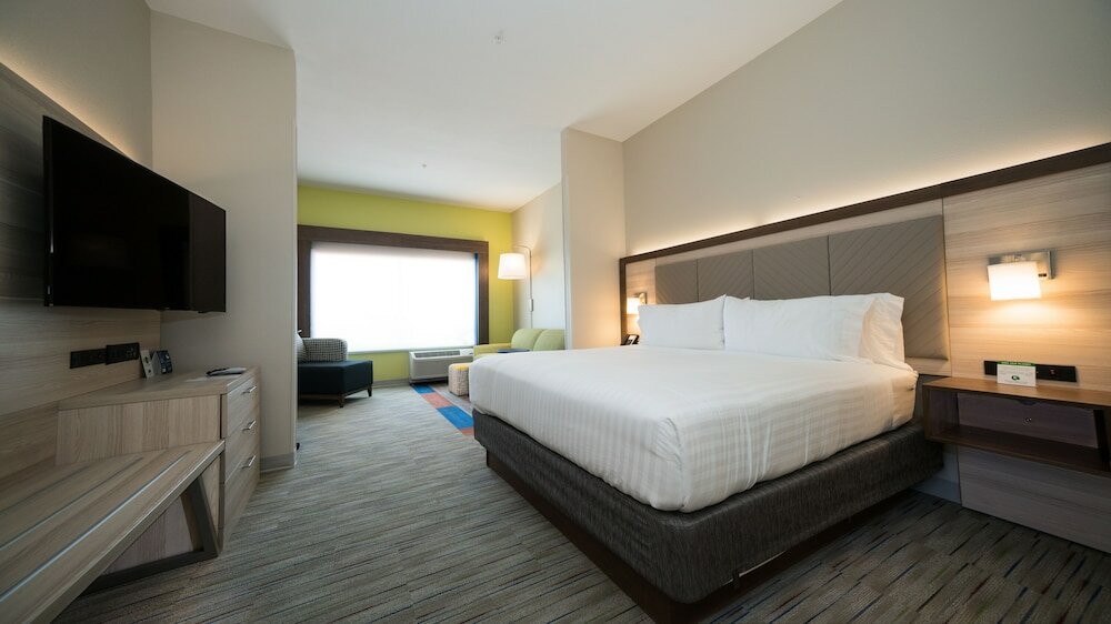 Фото Holiday Inn Express & Suites Southaven Central - Memphis, an Ihg Hotel