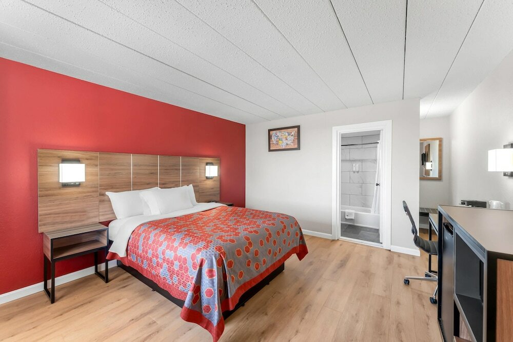 Фото Econo Lodge Cranston - Providence
