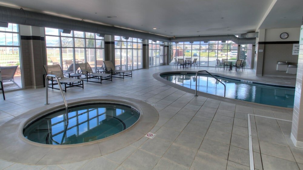 Фото Holiday Inn Boise Airport