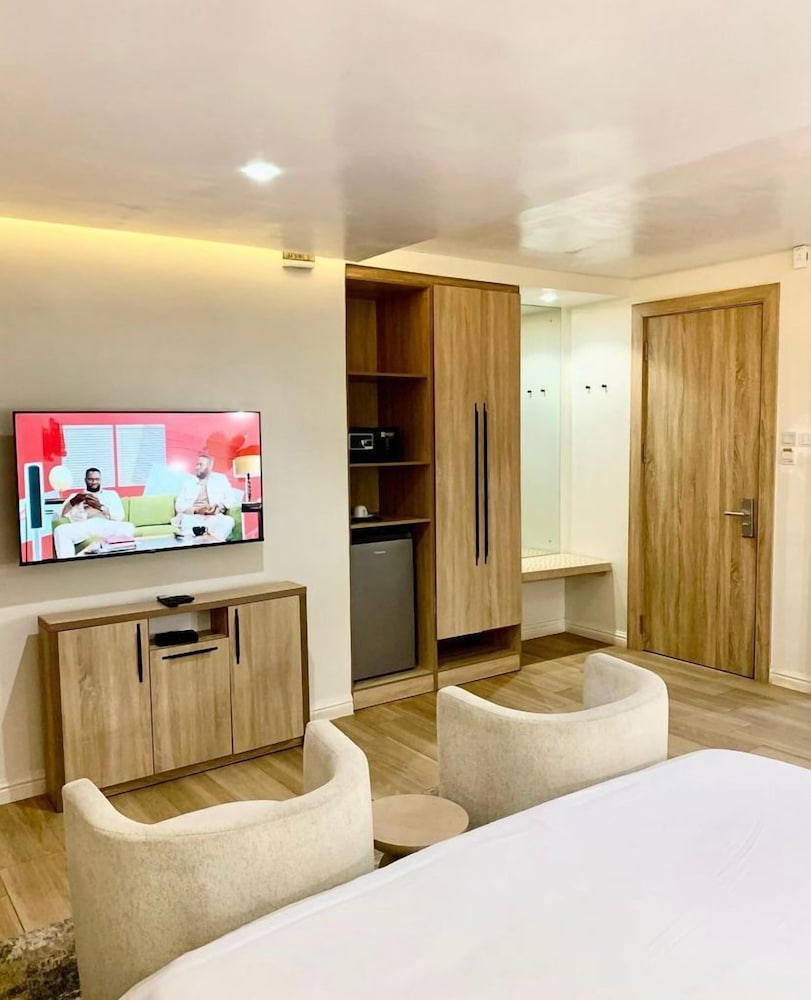 Фото Centurion Apartments Limited