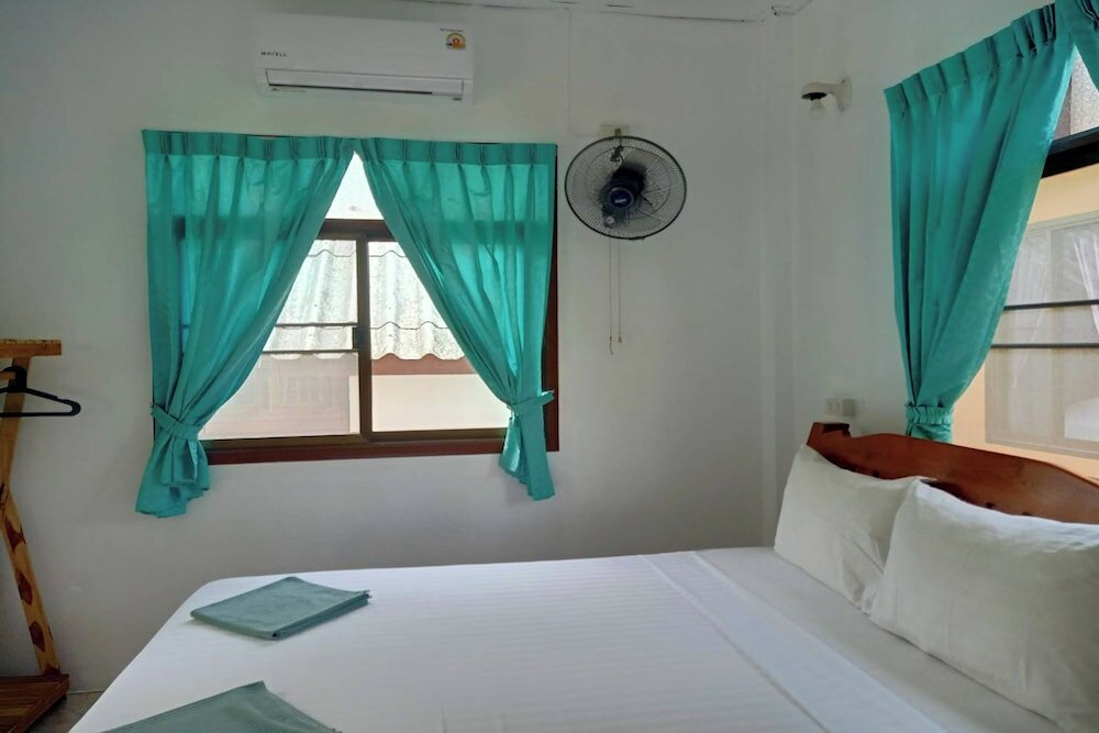 Фото Palm Point Village