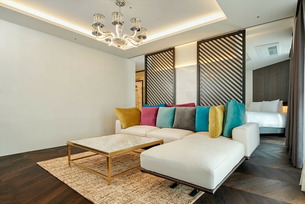 Фото Hotel Alice and Trunk