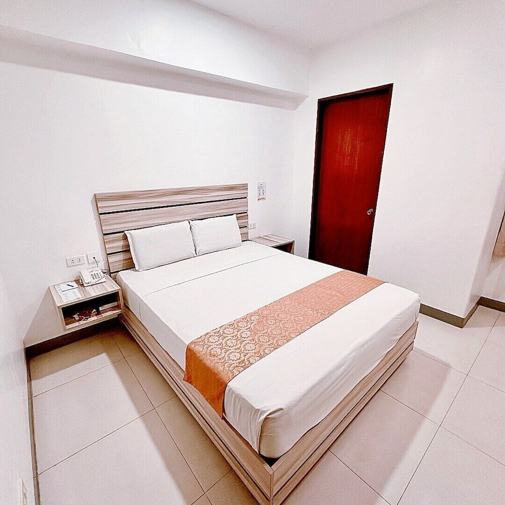Фото Travelbee Fuente Inn