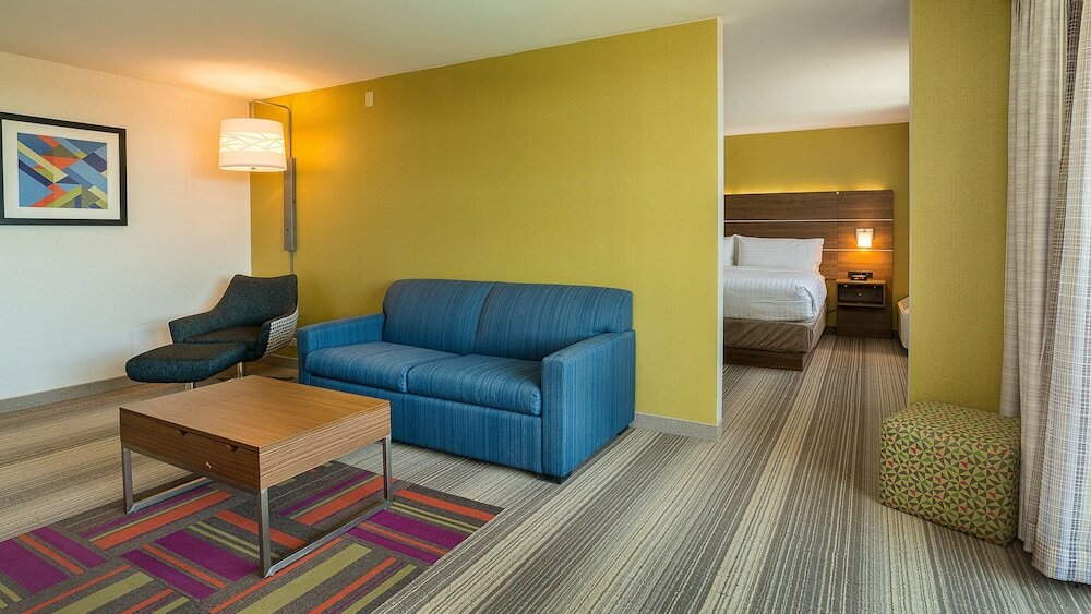 Фото Holiday Inn Express Fullerton - Anaheim, an Ihg Hotel