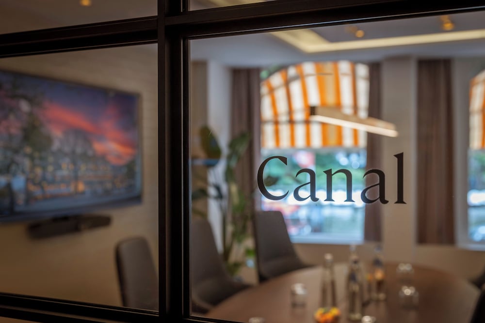 Фото Clayton Hotel Amsterdam American