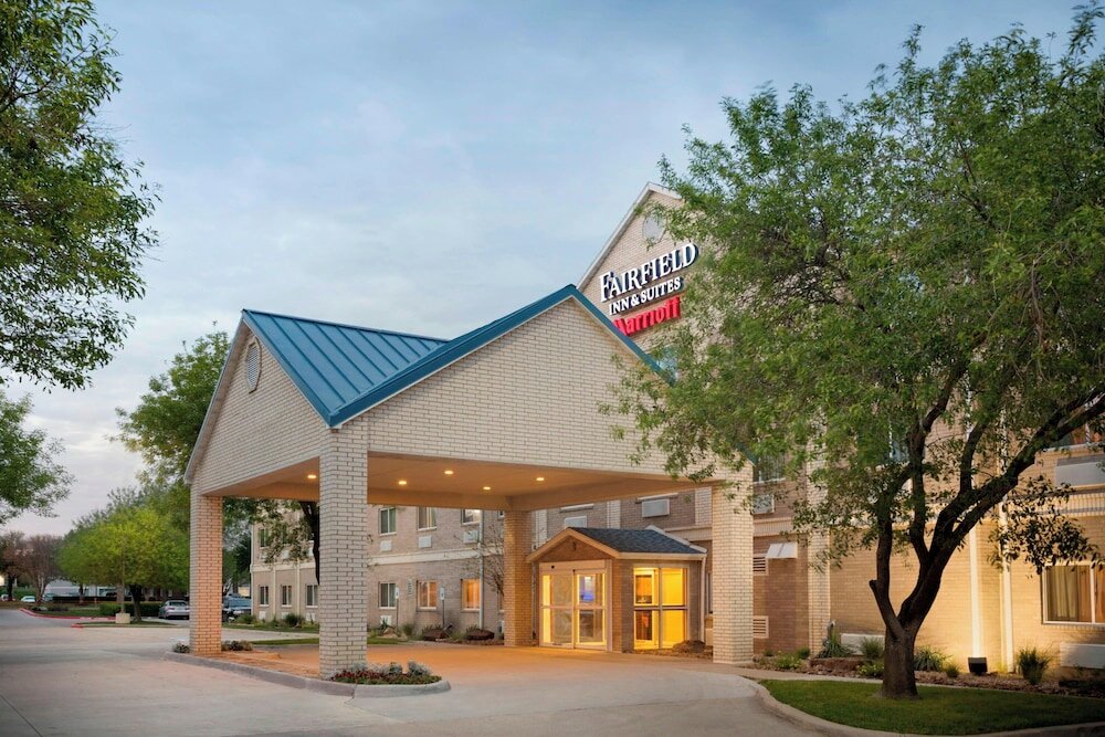 Фото Fairfield Inn & Suites Dallas Plano