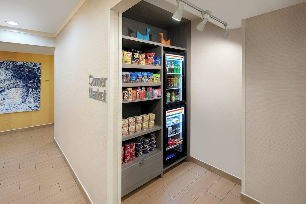 Фото Fairfield Inn & Suites by Marriott Austin-University Area