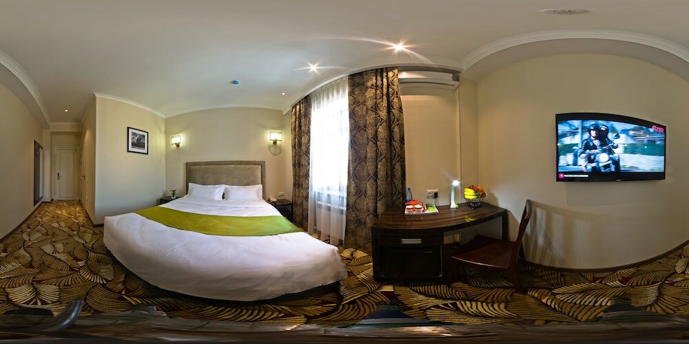 Фото Garden Hotel Bishkek
