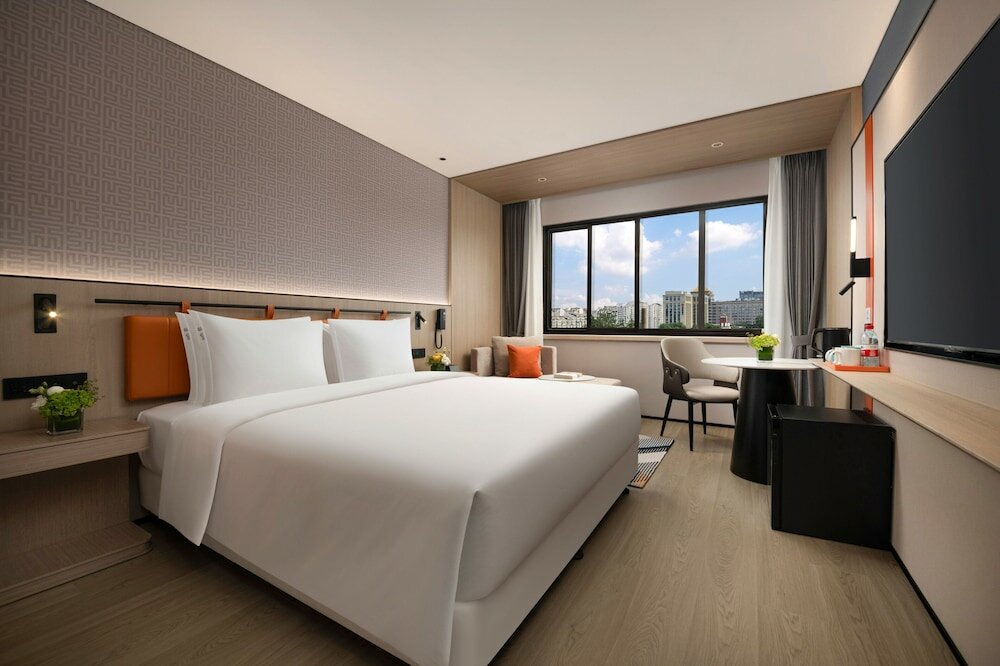 Фото Holiday Inn Express Beijing Downtown