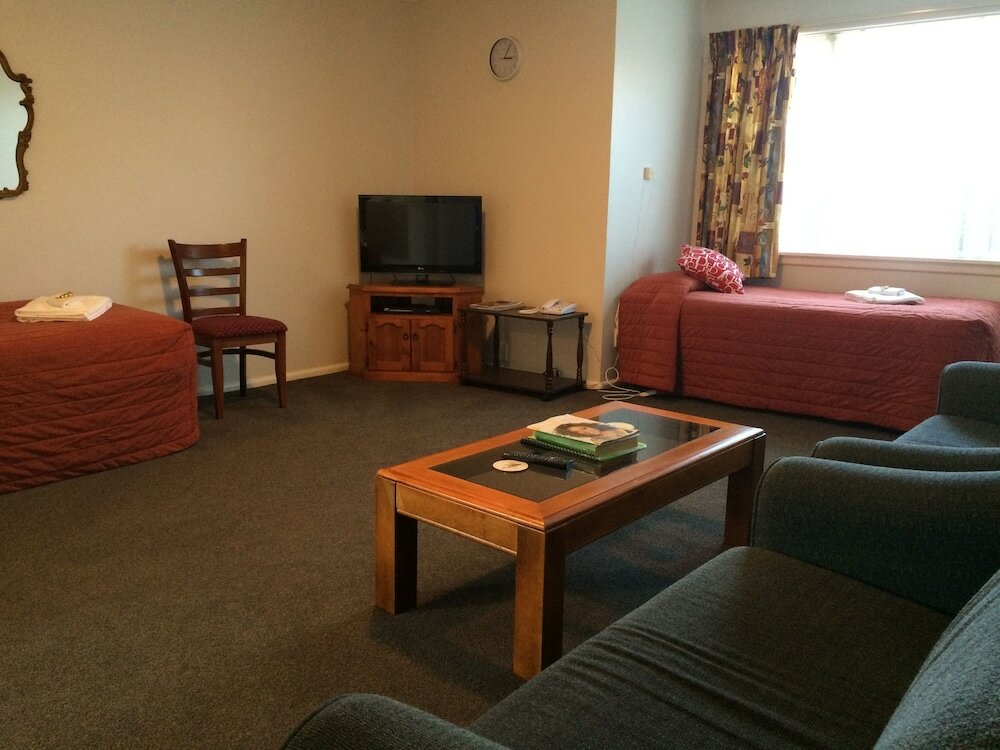 Фото Earnslaw Motel