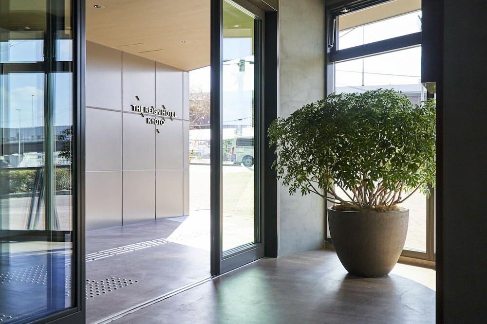 Фото Отель The Reign Hotel Kyoto
