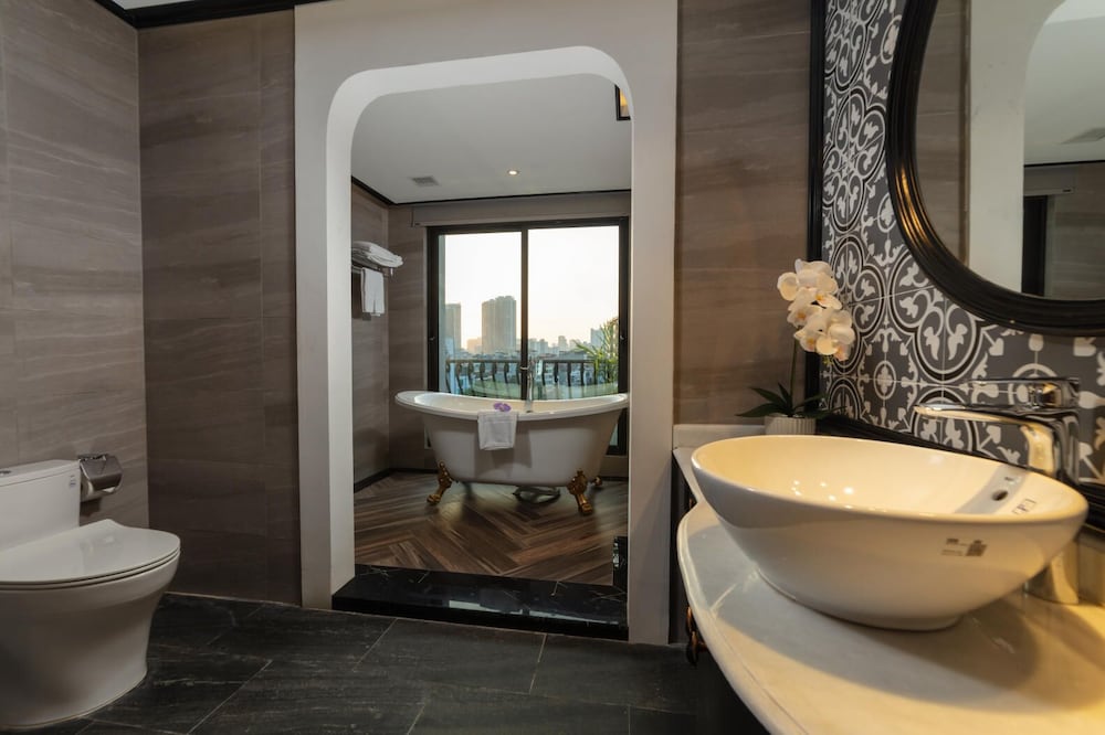 Фото Fte Ba Dinh Hotel