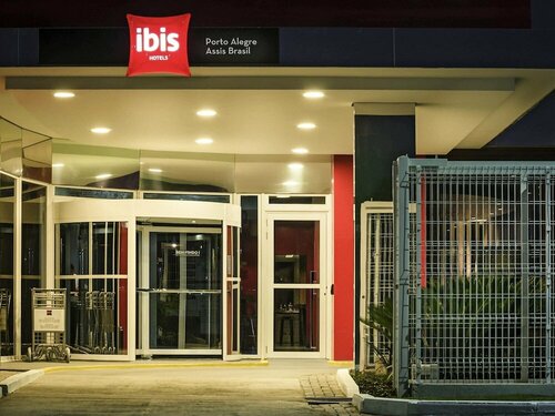 Внешний вид отеля Ibis Porto Alegre Assis Brasil в Порту-Алегри, фото 5