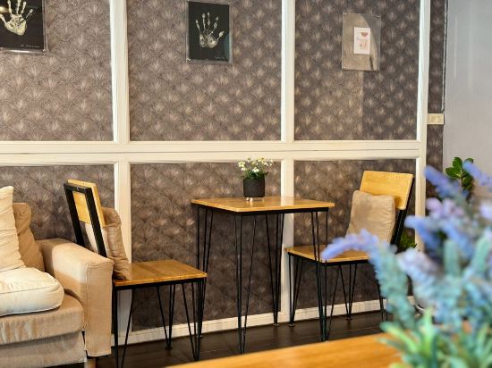 Фото Tanwa Hotel