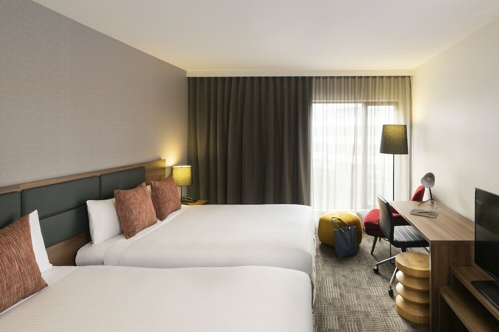 Фото Novotel Sydney International Airport Hotel