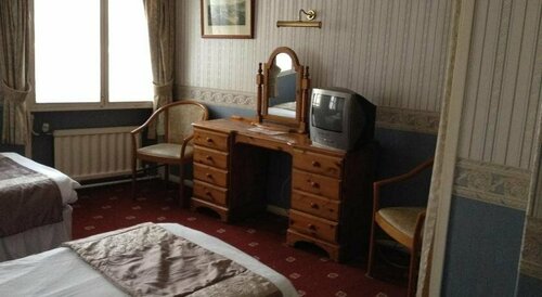 Гостиница The Royal Victoria & Bull Hotel в Чатеме