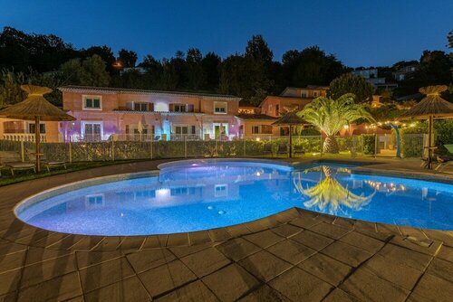Гостиница Hôtel Les Bastides Saint-Paul в Сен-Поль-де-Вансе
