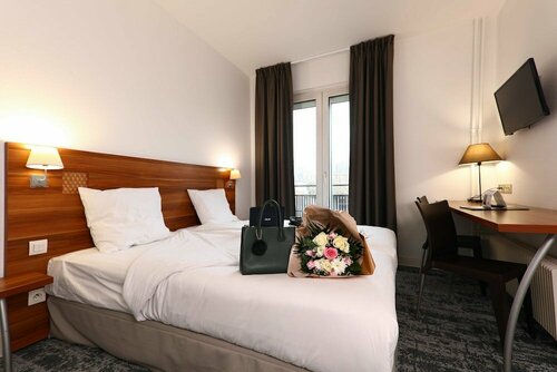 Гостиница The Originals City - Hotel Colmar Gare  в Кольмаре