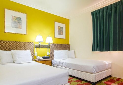 Гостиница Wyndham Garden Guam в Гуаме